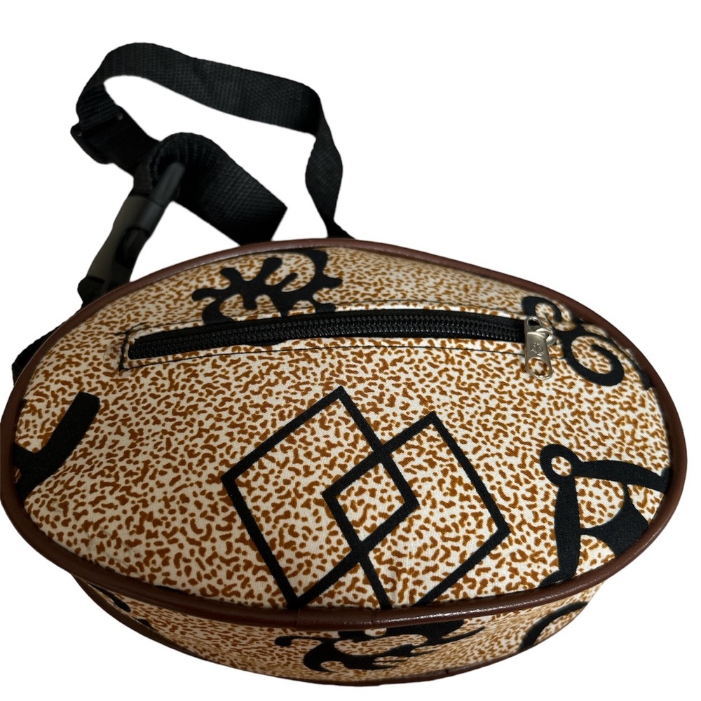 Fanny pack